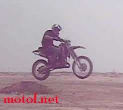 YZ250