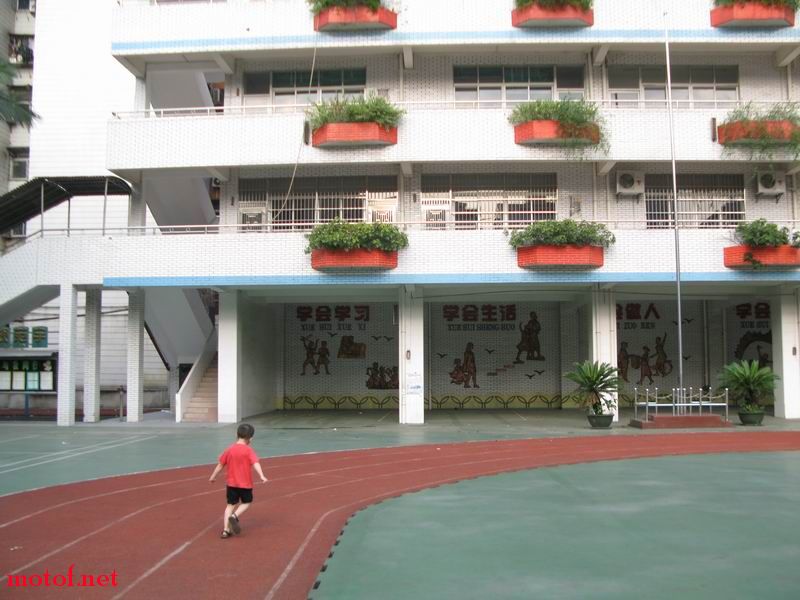 02.JPG