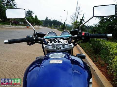 XJR1200