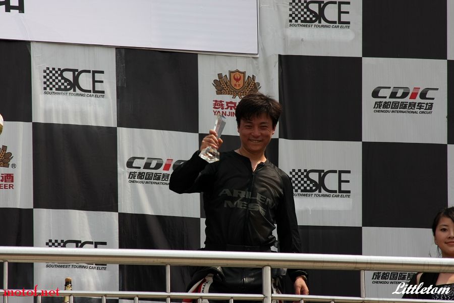 nEO_IMG_IMG_3298_exposure.jpg