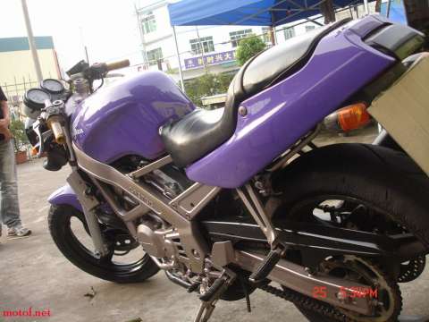 VT250
