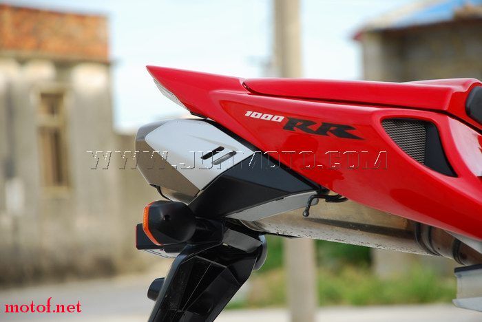 20090724_53ea17210e14b5aad54fNYXOVMEJ0FVI[1].jpg