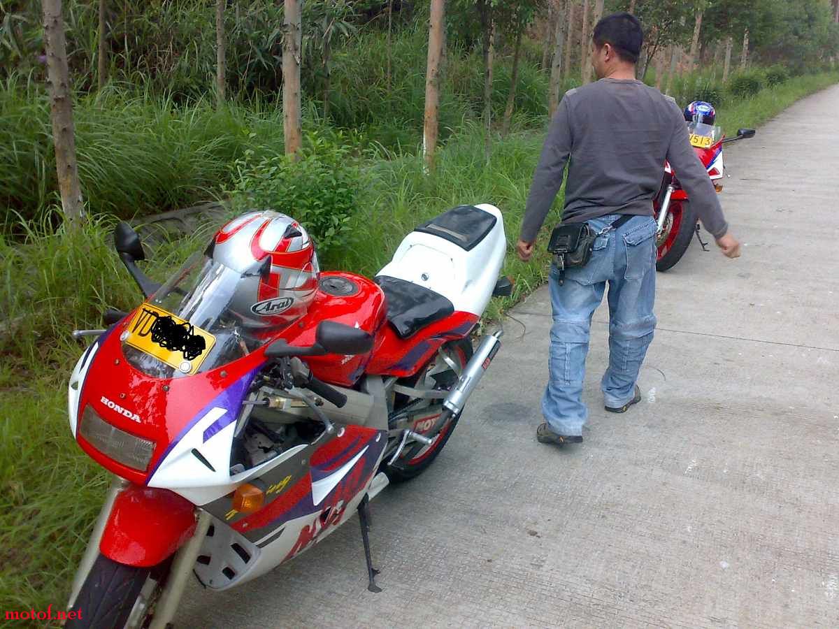 开3仔出游3.jpg