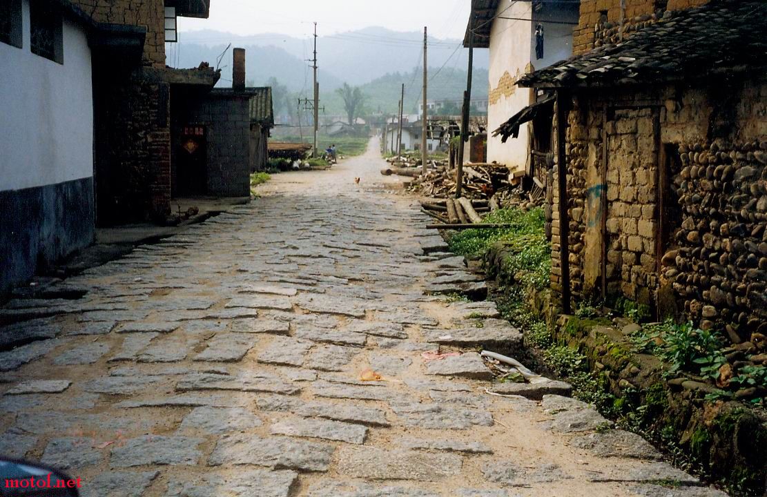 B 03.jpg