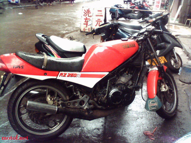 车060523_154525.jpg