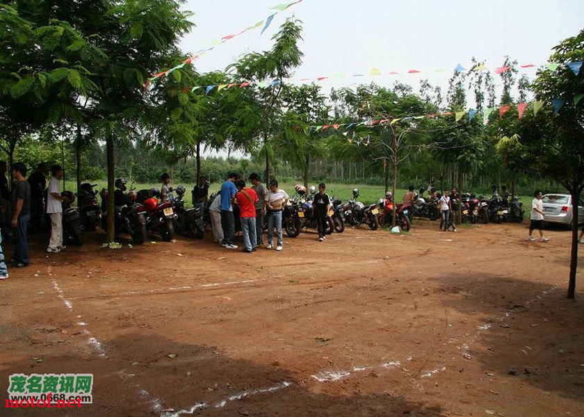 090808201683627a8338cbcc73.jpg
