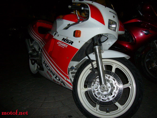 P1120599_缩小大小.JPG