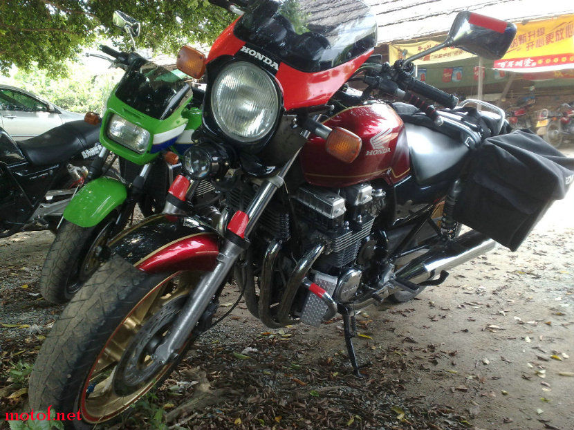 20090816743.jpg