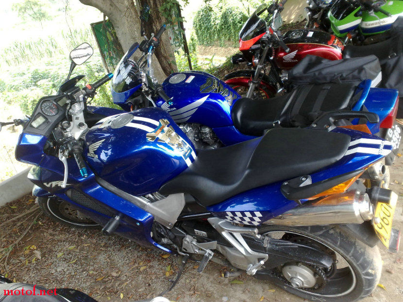 20090816731.jpg