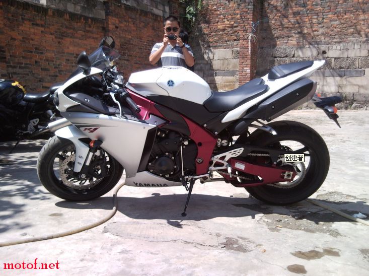 09R1