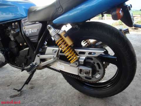 XJR400