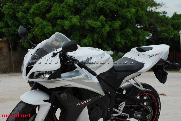 20090727_066d13204a69876d134cMuP2uo4sjlRe[1].jpg