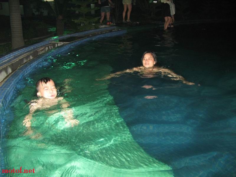 09.JPG
