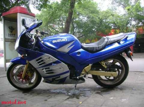 铃木RF－400