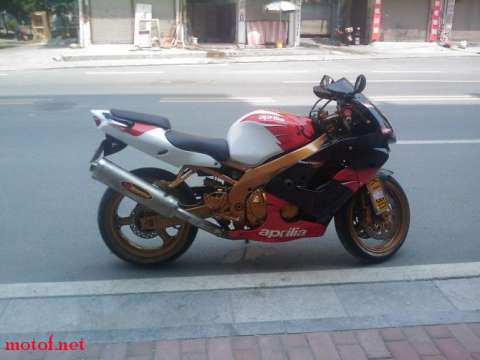ZX9R