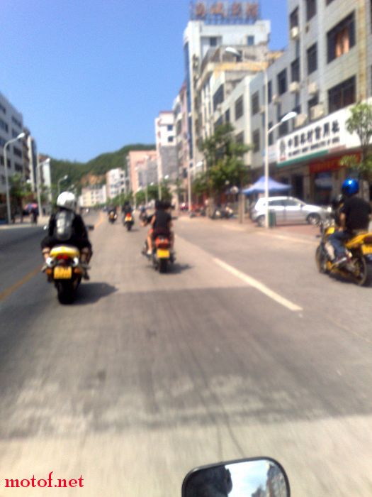 20090830839.jpg