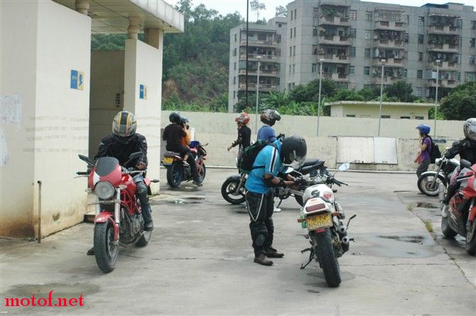 http_imgloadCA0840UJ.jpg