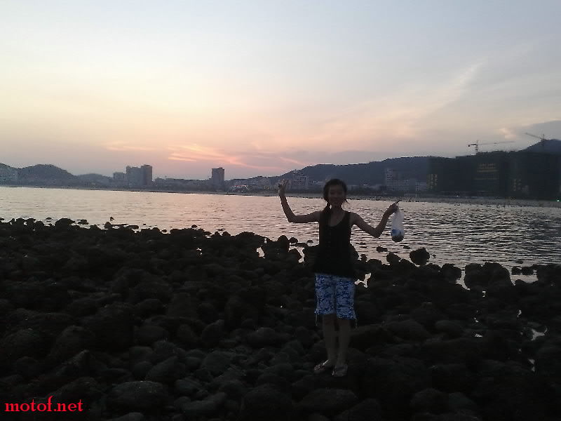 23082009223-001.jpg