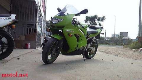 川崎ZX-9R