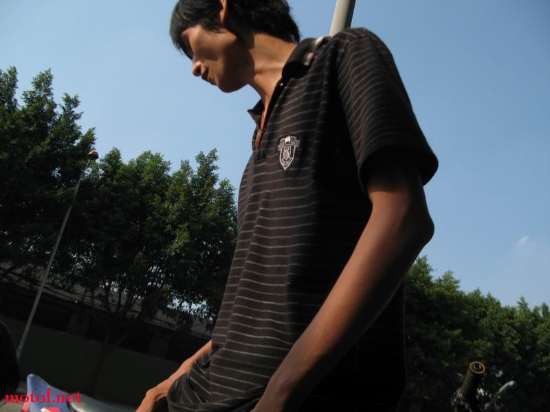 02.JPG