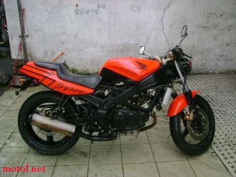 本田SPADA-VT250