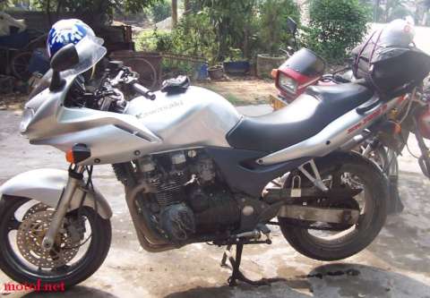 03ZR750