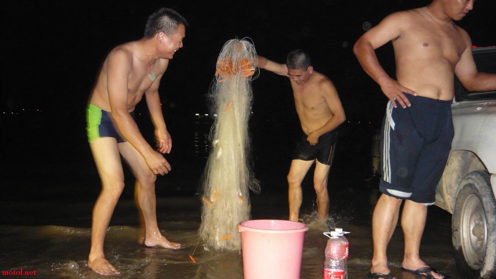 捉鱼