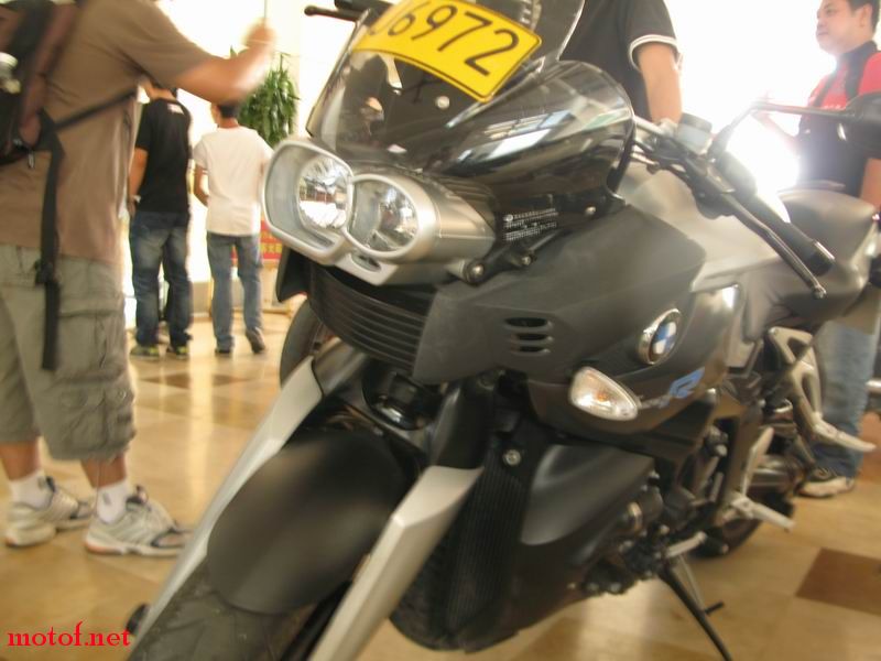H40.JPG