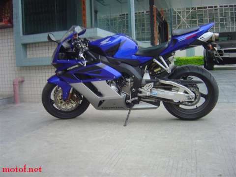 本田CBR1000