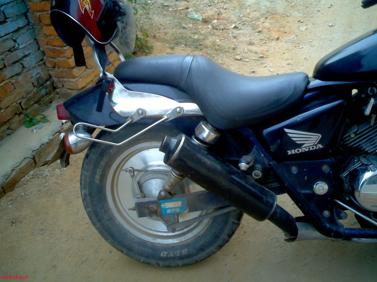 IMG003.jpg