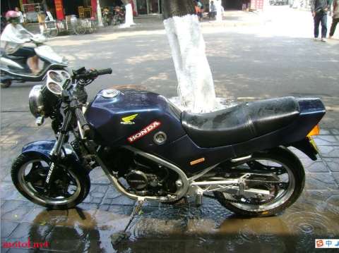 本田VTF-250CC