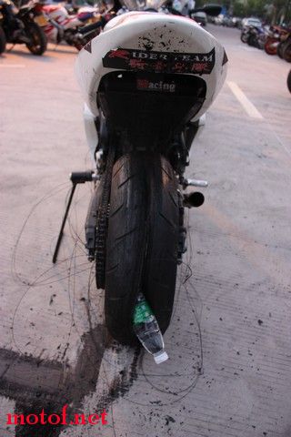 MOTOF 5 364.jpg