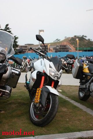 MOTOF 5 403.jpg