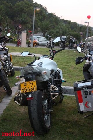 MOTOF 5 409.jpg