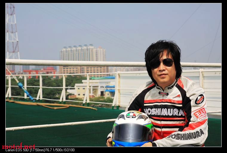 0910220221ab358da6f1e09ecf.jpg
