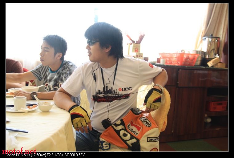0910231039ac1c6d25595adf72.jpg