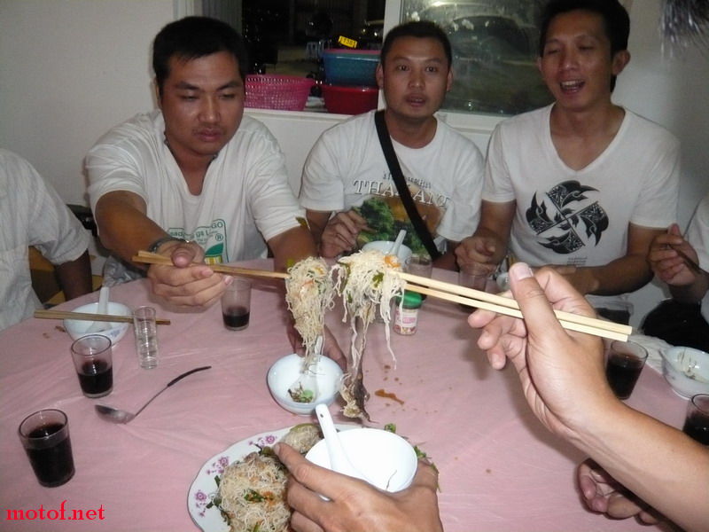 粉丝也不错,先干掉再说