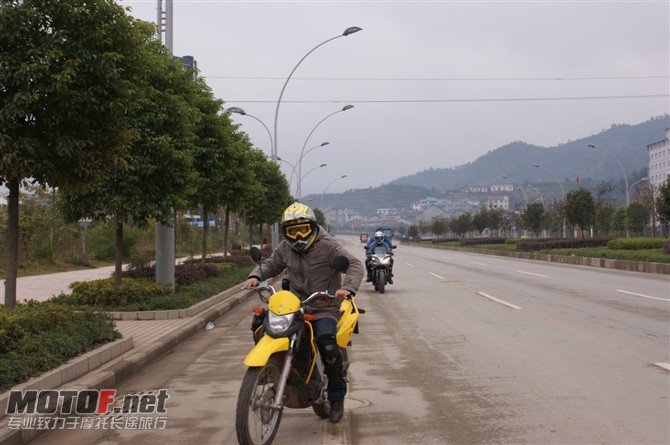 05.jpg