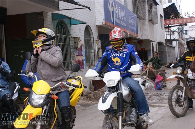 06.jpg