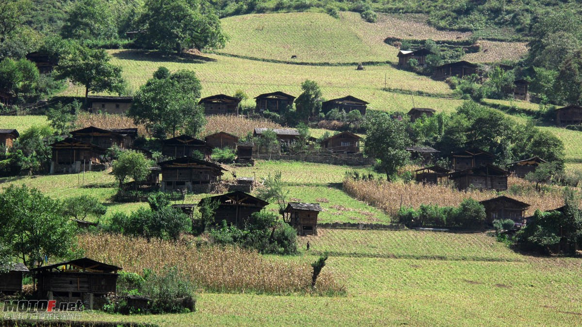 P-0102.JPG