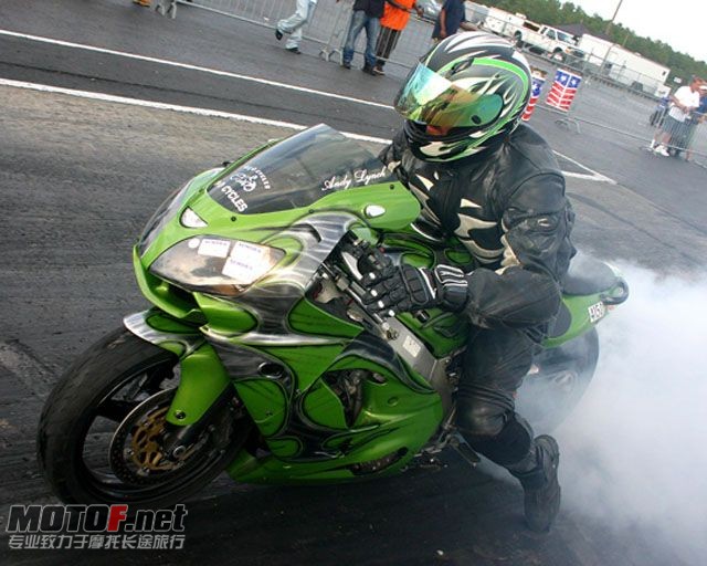 0909_sbkp_01_z mickey_thompson_mirock_superbike_series alynch.jpg