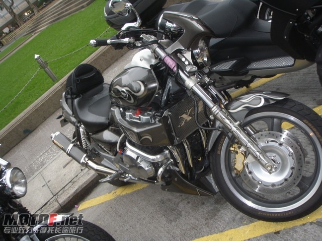 PB157300.jpg