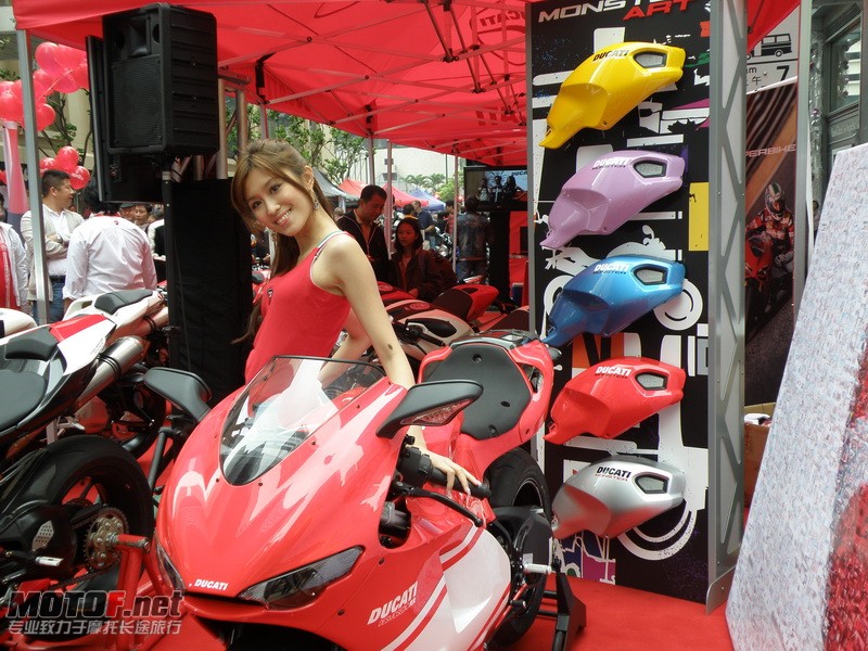 PB150069_调整大小.JPG