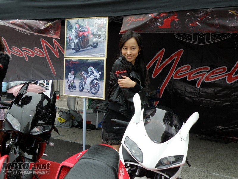 PB150237_调整大小.JPG