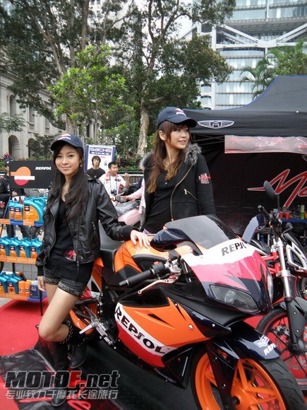 PB150214_调整大小_调整大小.jpg