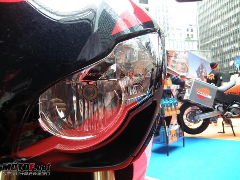 PB150038_调整大小.JPG