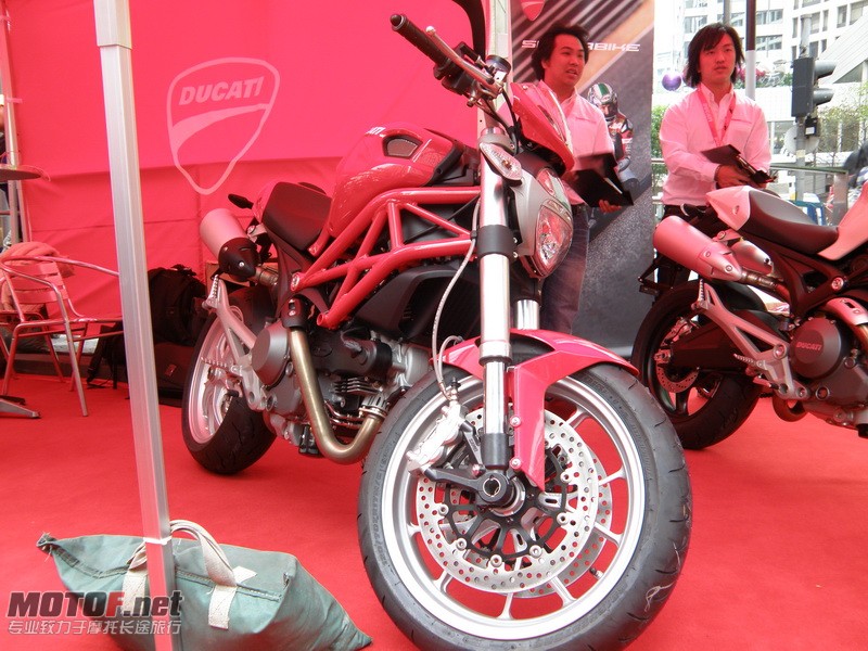 PB150082_调整大小.JPG