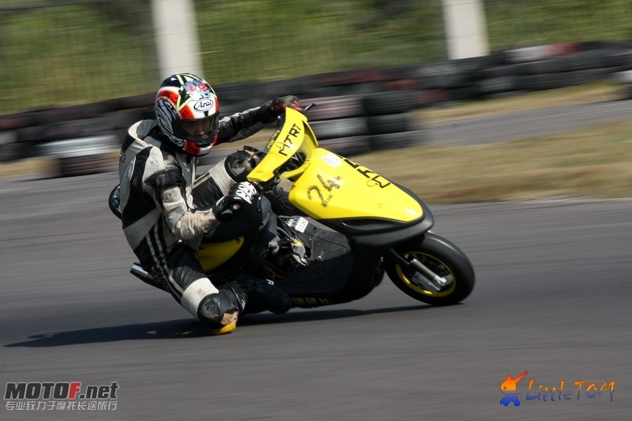 nEO_IMG_IMG_4433_exposure.jpg