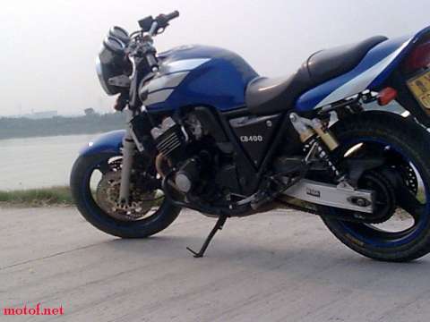 96 CB400