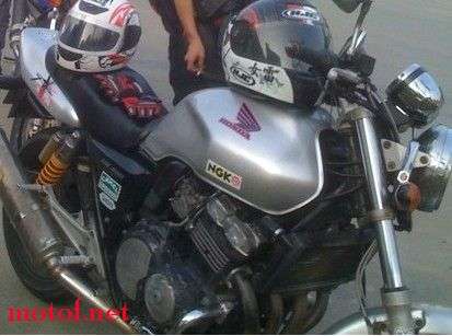 94CB400